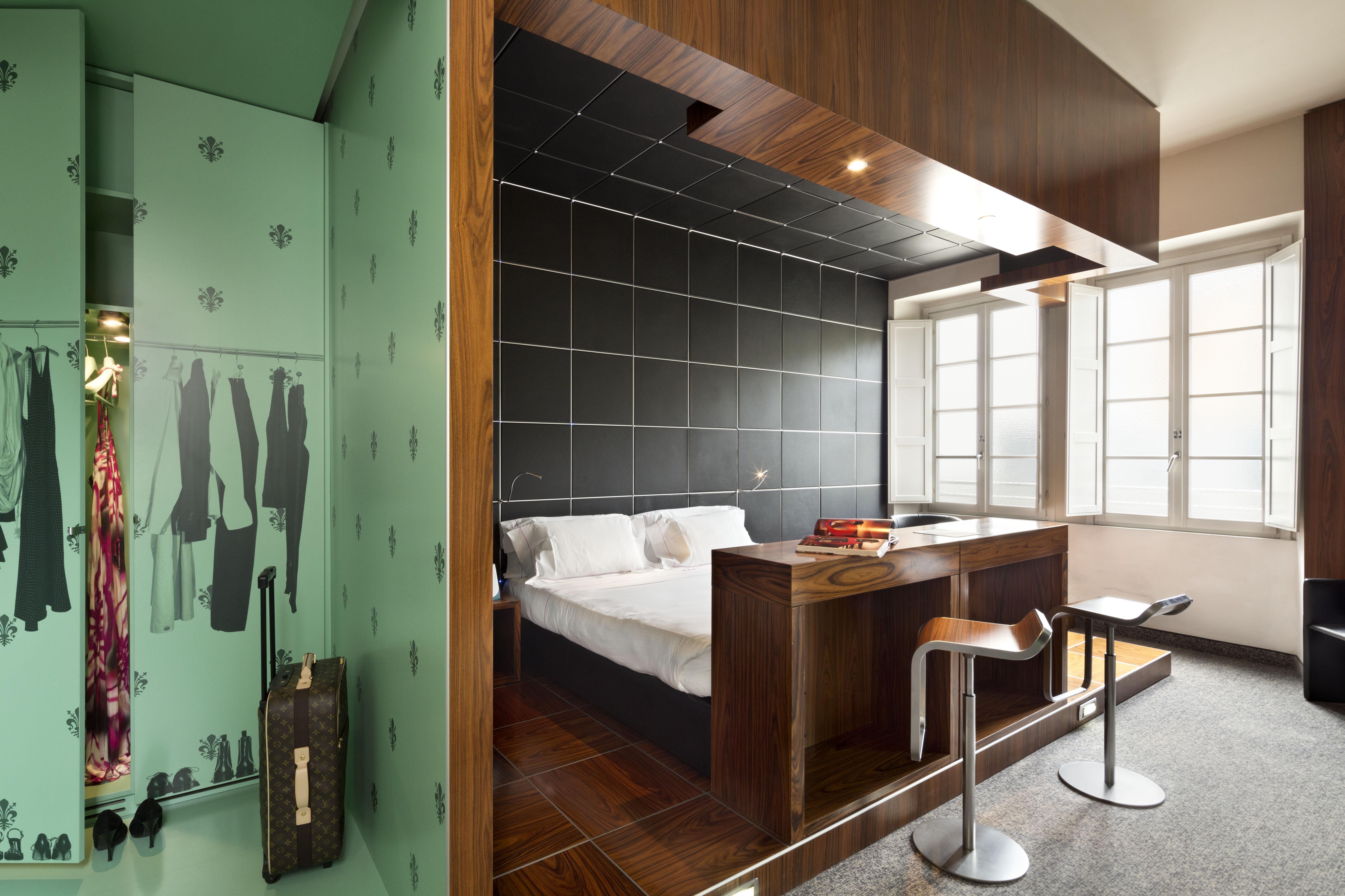 Hotel Unahotels Vittoria 4*