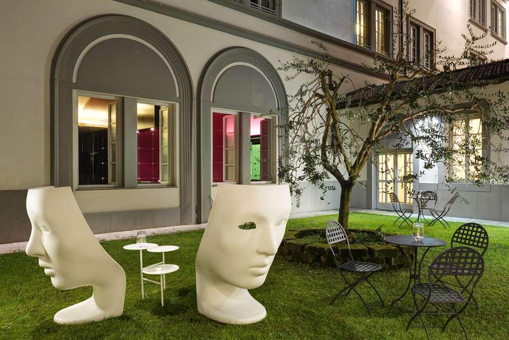 Hotel Unahotels Vittoria 4*
