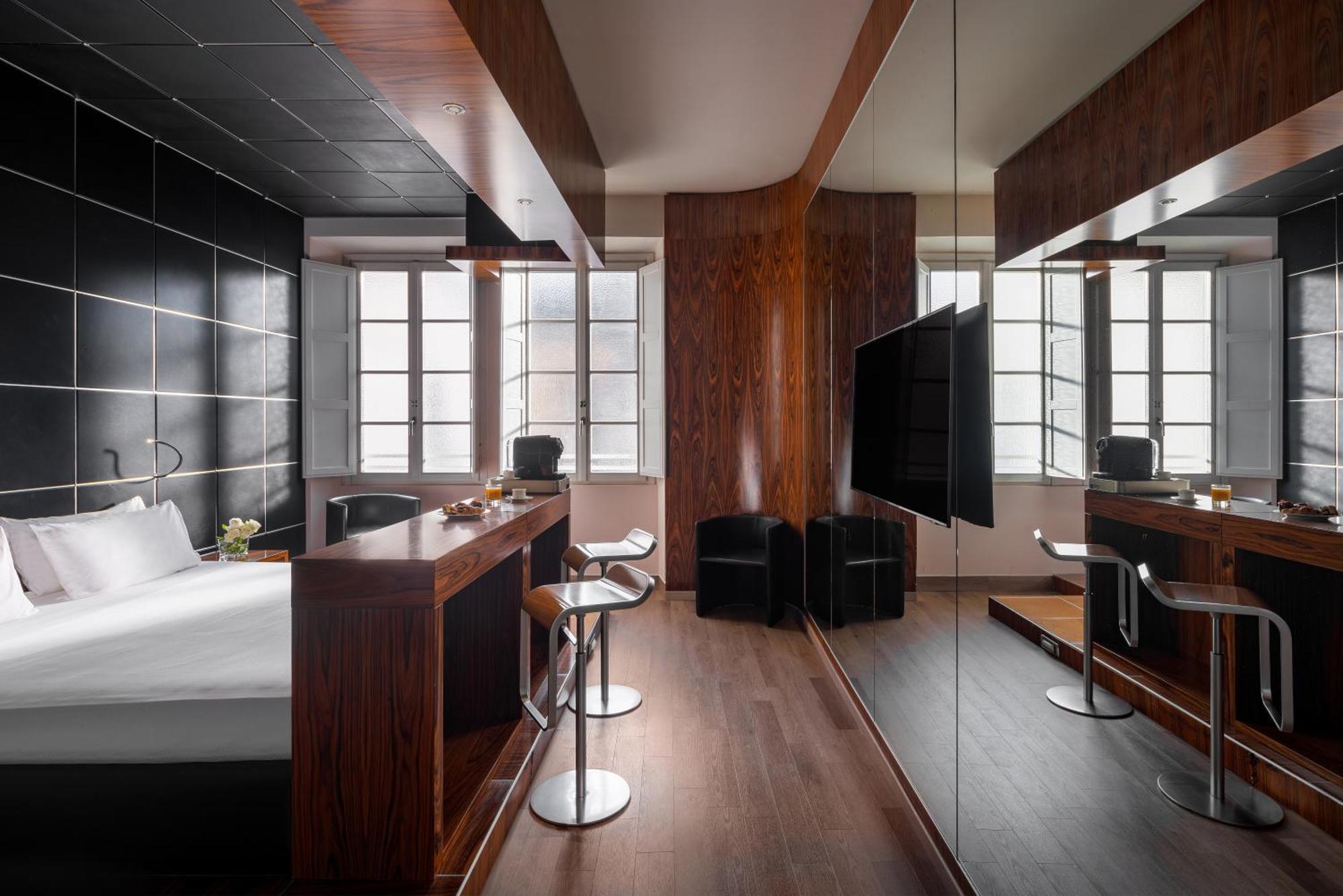 Unahotels Vittoria Hotel 4*